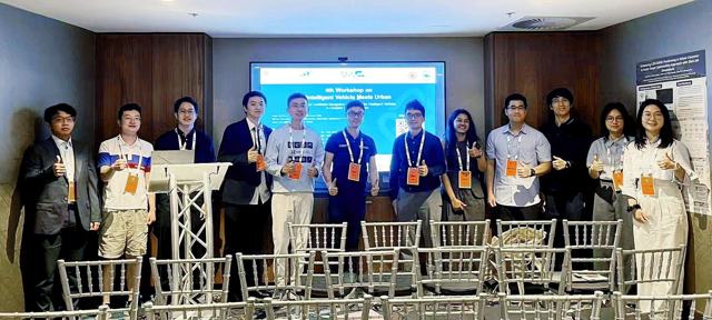 Hosting the international navigation community