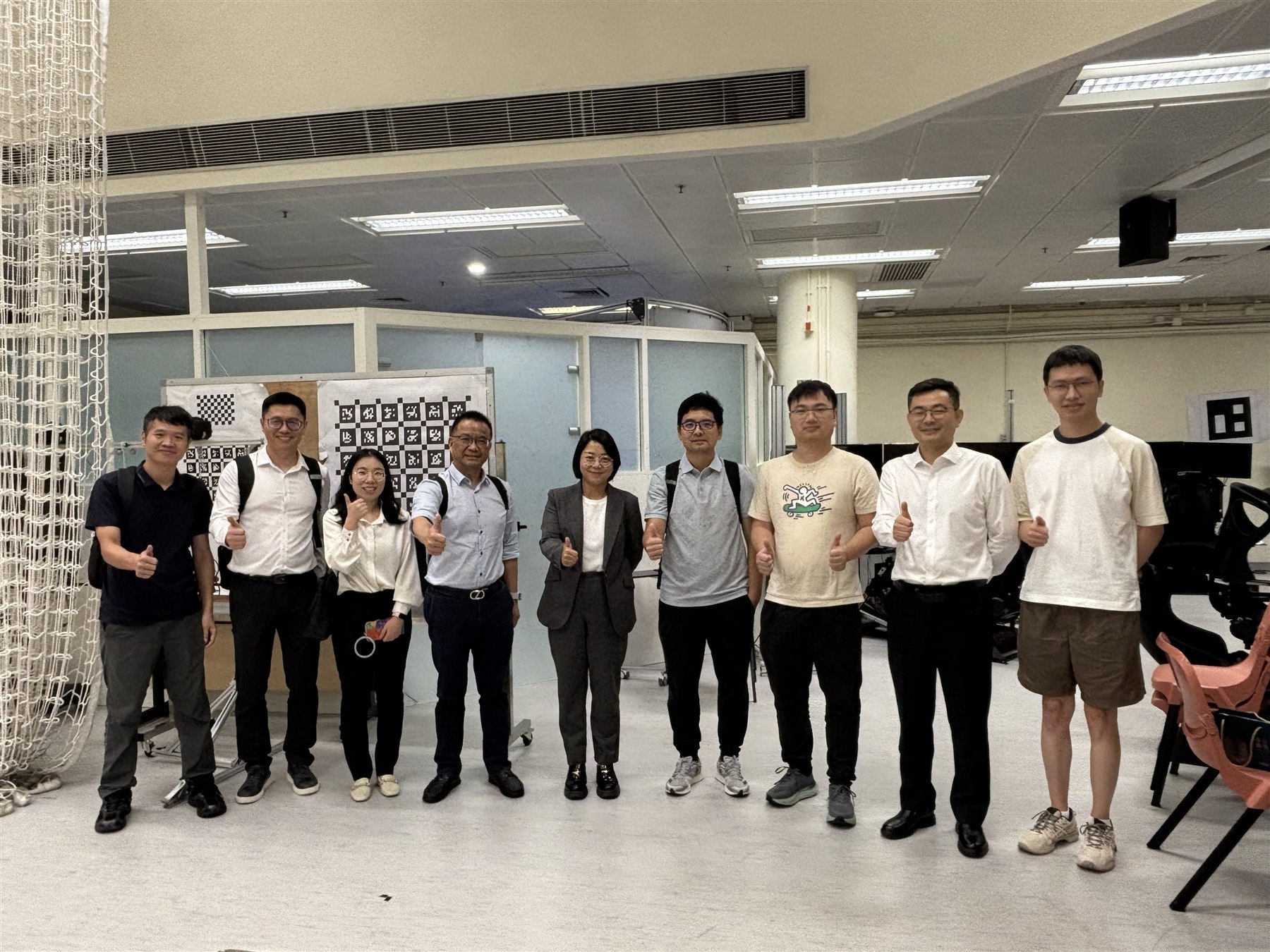 Zhuhai High-tech Zone Delegation Visits TASLAB to Explore Technology Transfer and Project Collaboration