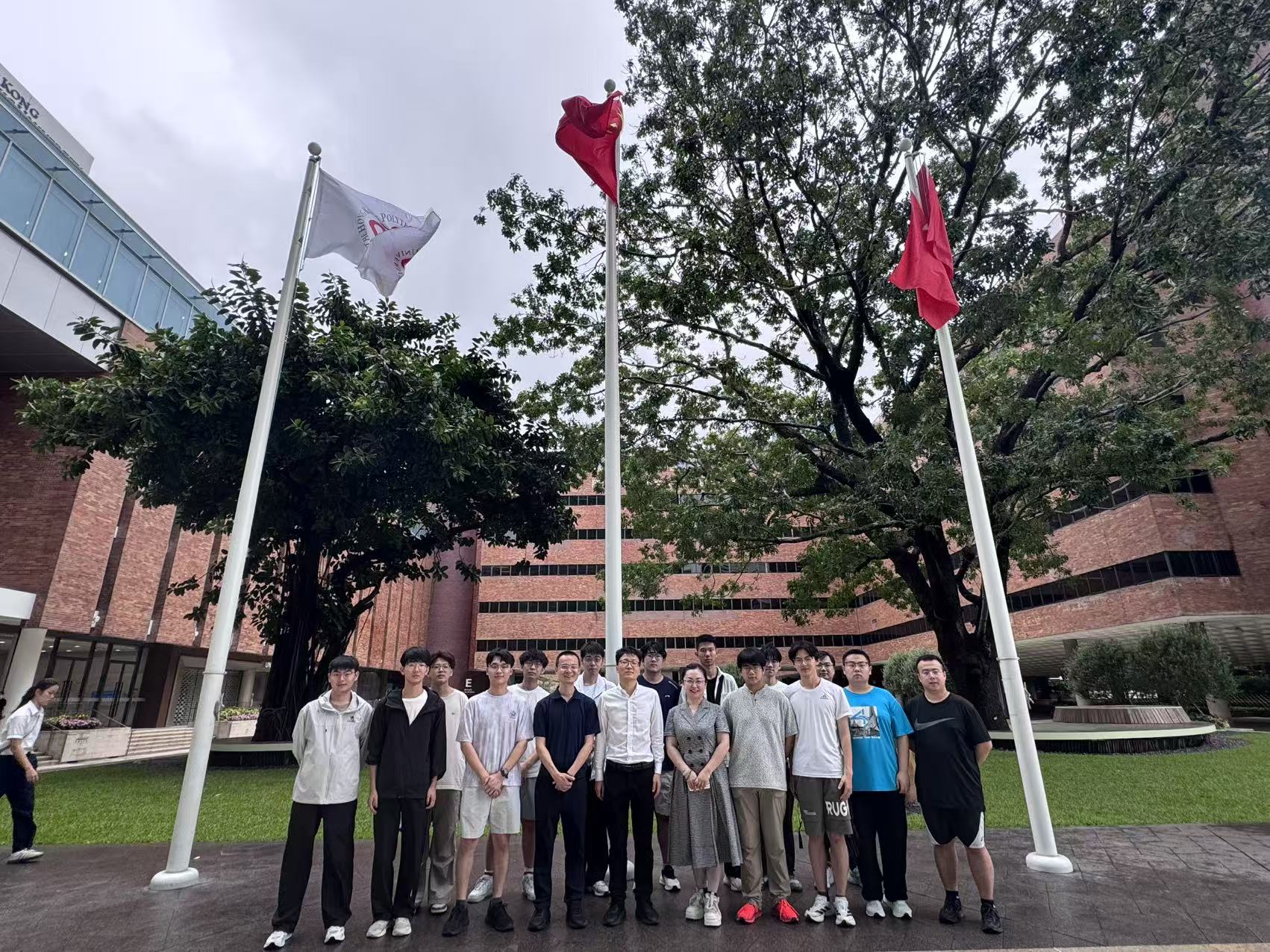 Prof. Wenfeng Nie Leads Shandong University Undergraduate Delegation to TASLAB